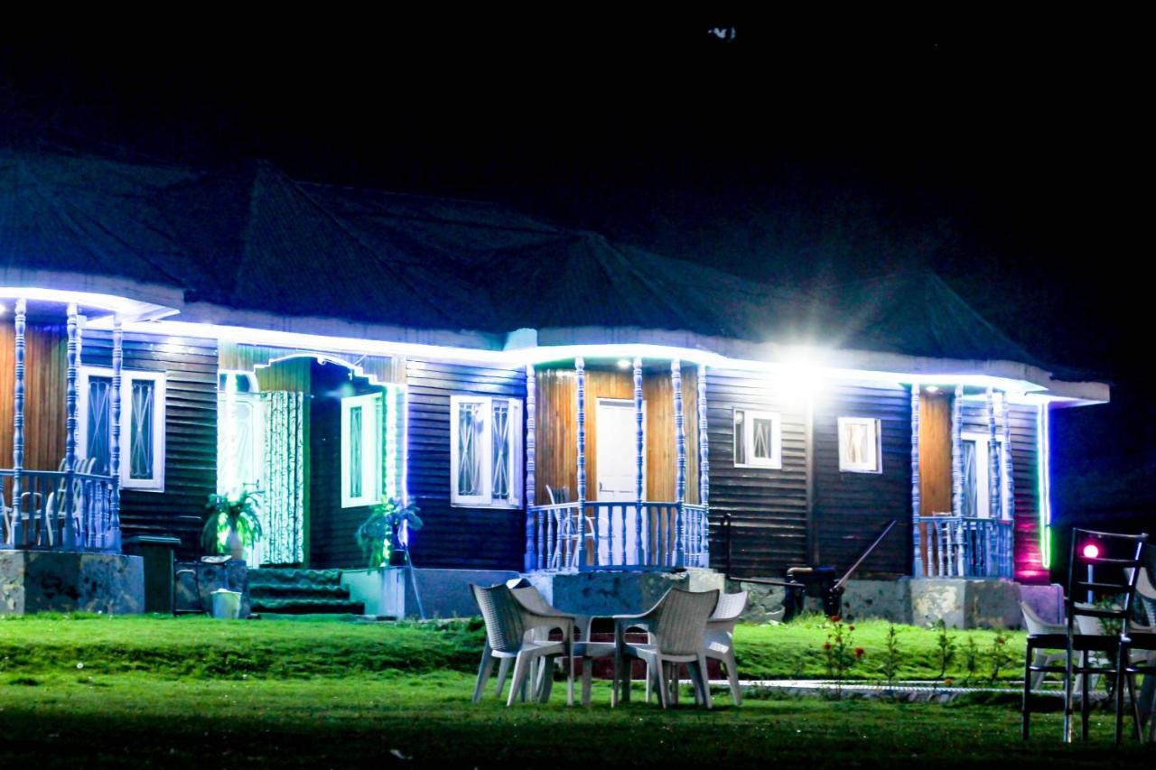 ไพน์ วิว รีสอร์ต - คุลมรรค Hotel กุลมาร์ค ภายนอก รูปภาพ
